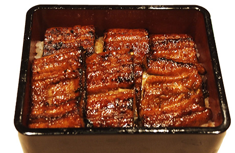 うな重「特上」<br><em>鰻1匹(6切れ)</em>
